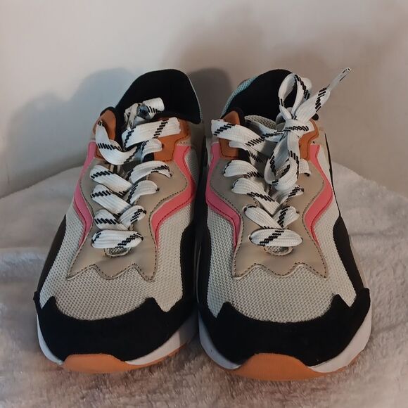 Fabletics Palli  Women's Colorblock  Sneakers - Picture 2 of 7